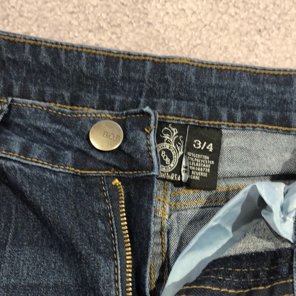 Fashionnova Distressed Dark Denim Skinny Jean - Picture 6 of 6